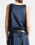 ISOLA SCOOPNECK TANK